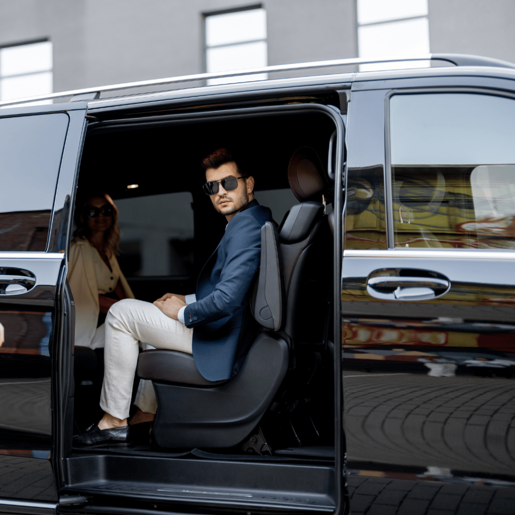 Private Traveling - Brisbane Chauffeur Hire